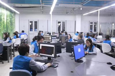 数字变革的先行者 张代理与他的工厂革命